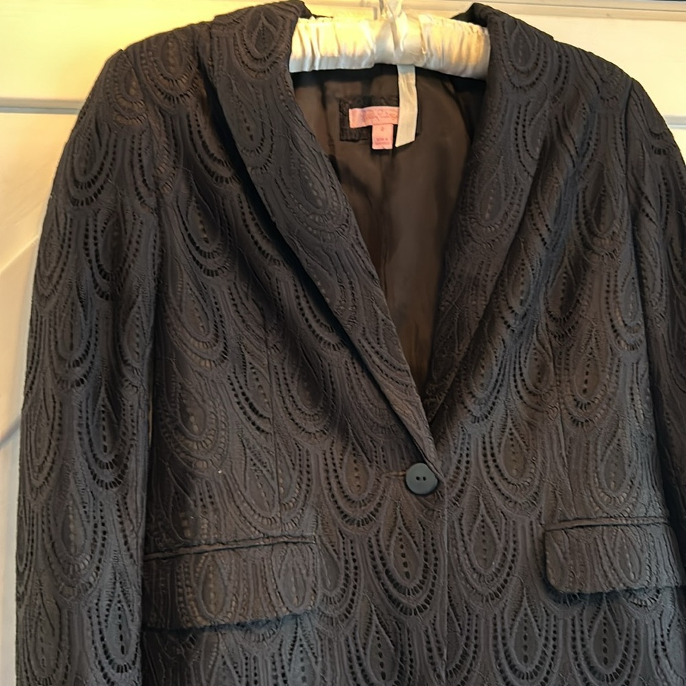 Lilly Pulitzer black feather Lace Blazer size 2 - Picture 2 of 6